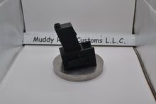 Load image into Gallery viewer, m4 to mp5 mag adapter, x9 to m4 adapter, airsoft m4 mag adapter, angel custom m4 adapter, airsoft magazine adapter, arp to m4 arp9 m4, sr25 to m4 mag adapter
